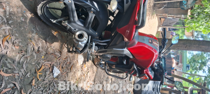 Yamaha fazer v2
